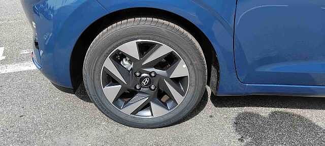 Hyundai  I10 PE MY25 5P 1.0 AT CONNECTLINE