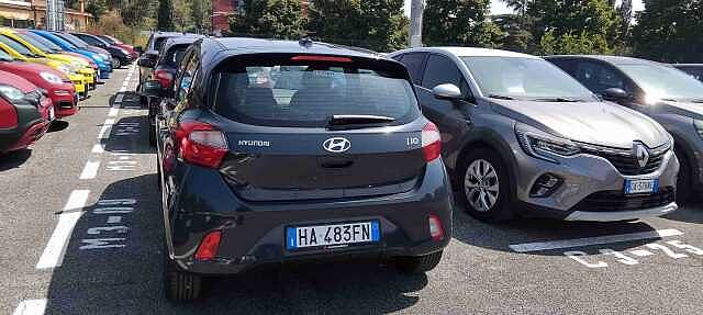 Hyundai  I10 PE MY25 5P 1.0 MT CONNECTLINE