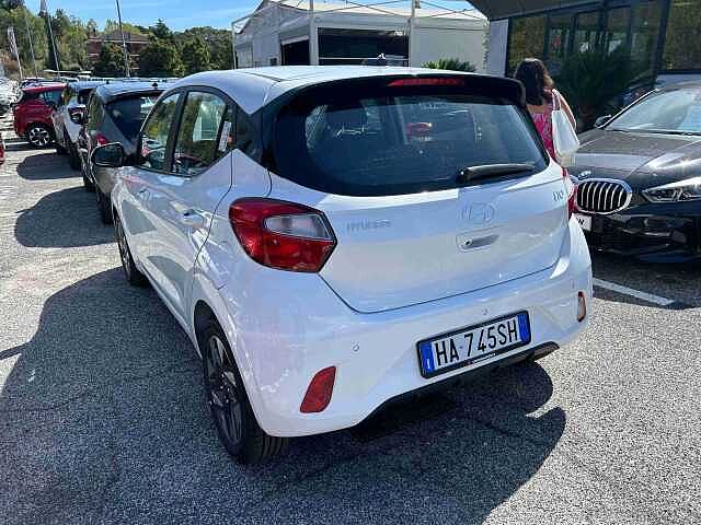 Hyundai  I10 PE MY25 5P 1.0 MT CONNECTLINE