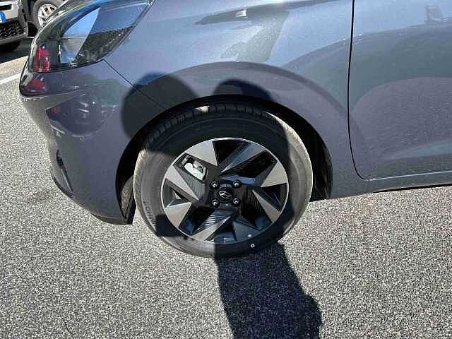 Hyundai  I10 PE MY25 5P 1.0 MT CONNECTLINE