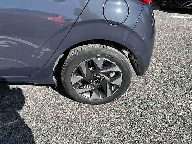 Hyundai  I10 PE MY25 5P 1.0 MT CONNECTLINE