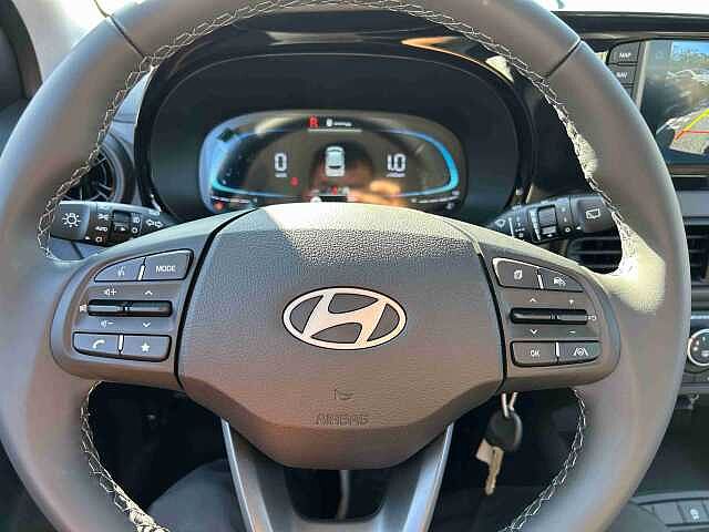 Hyundai  I10 PE MY25 5P 1.0 MT CONNECTLINE