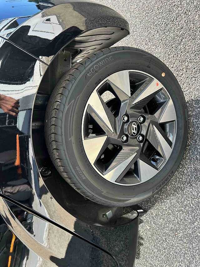 Hyundai  I10 PE MY25 5P 1.0 MT CONNECTLINE