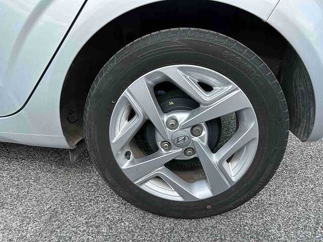 Hyundai i10 i10 1.0 mpi Tech Connect Pack