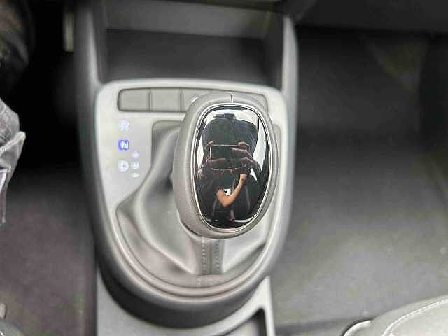 Hyundai i10 i10 1.0 mpi Connectline 63cv auto