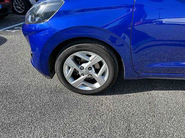 Hyundai i10 i10 1.0 mpi Tech Connect Pack