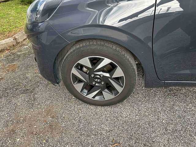 Hyundai i10 i10 1.0 mpi Connectline auto