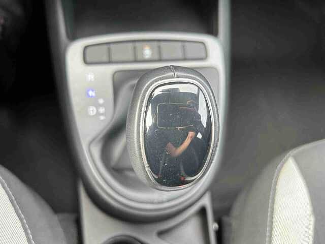 Hyundai i10 i10 1.0 mpi Connectline auto