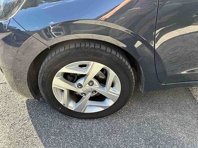 Hyundai i10 i10 1.0 mpi Tech Connect Pack