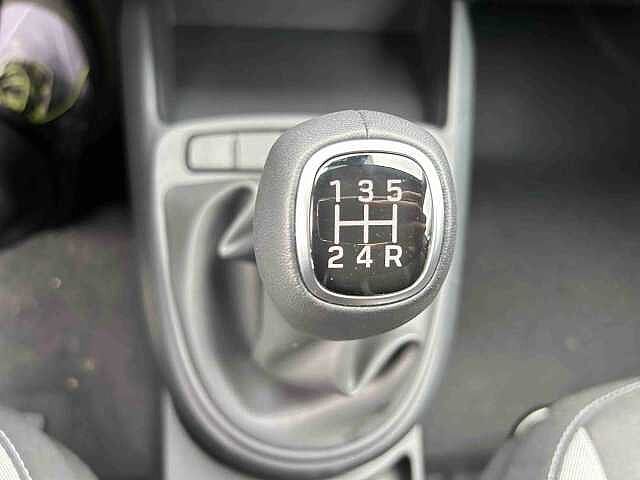 Hyundai i10 i10 1.0 mpi Connectline 63cv