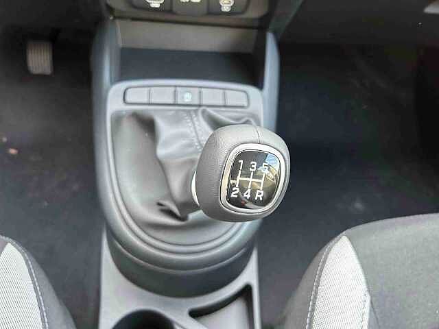 Hyundai i10 i10 1.0 mpi Connectline 63cv