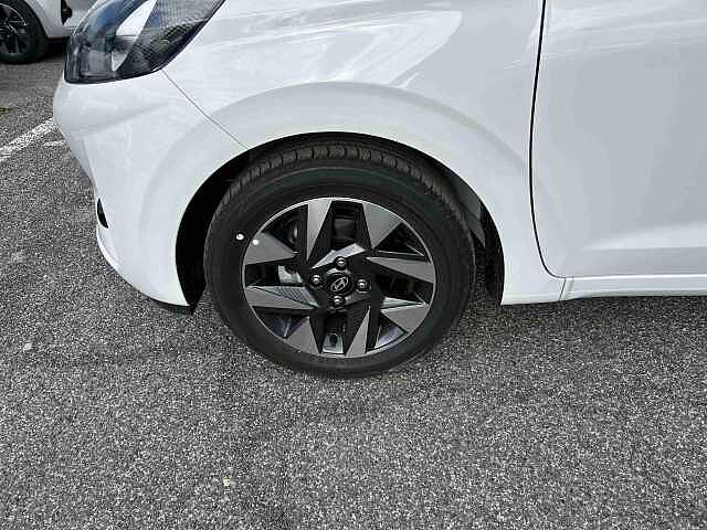 Hyundai i10 i10 1.0 mpi Connectline 63cv auto