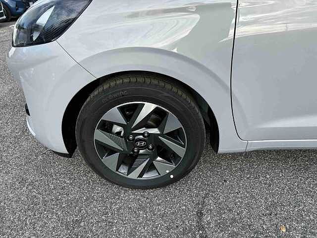 Hyundai i10 i10 1.0 mpi Connectline 63cv auto