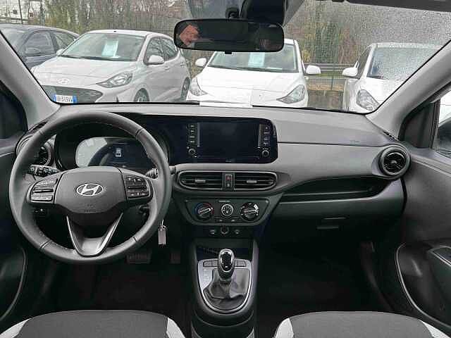 Hyundai i10 i10 1.0 mpi Connectline 63cv auto