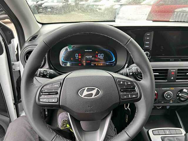 Hyundai i10 i10 1.0 mpi Connectline 63cv auto