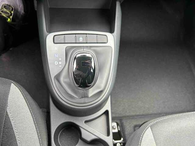 Hyundai i10 i10 1.0 mpi Connectline 63cv auto