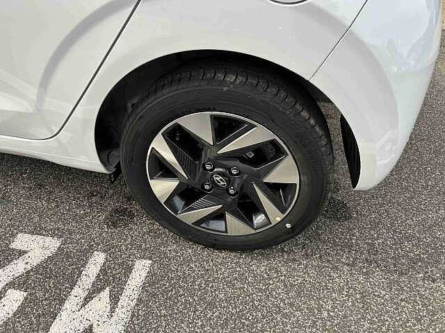 Hyundai i10 i10 1.0 mpi Connectline 63cv auto