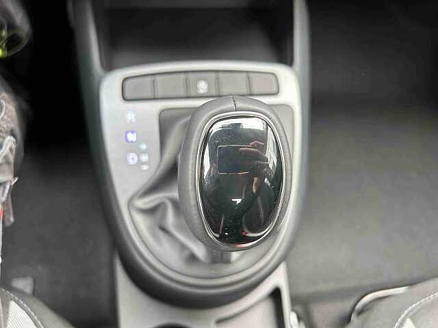 Hyundai i10 i10 1.0 mpi Connectline 63cv auto