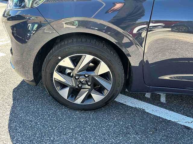 Hyundai i10 i10 1.0 mpi Connectline 63cv auto