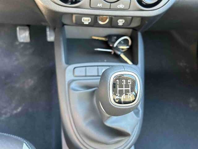 Hyundai i10 i10 1.0 econext Gpl Connectline