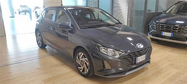 Hyundai i20 i20 1.2 MPI MT ConnectLine