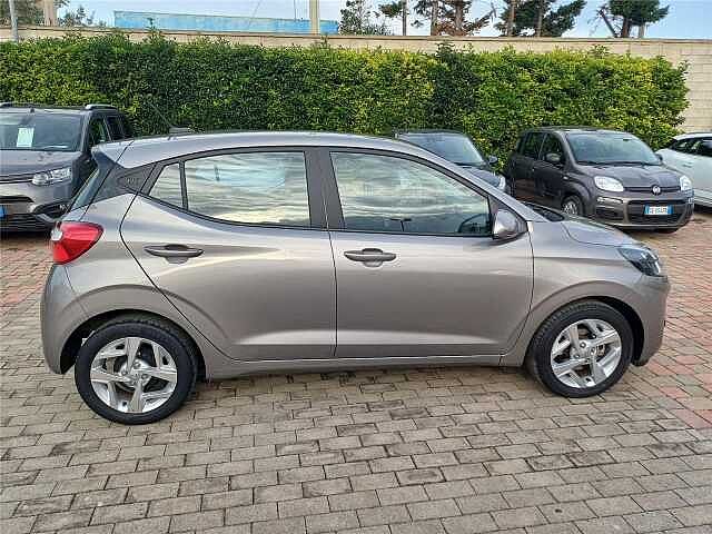 Hyundai i10 i10 1.0 MPI Tech