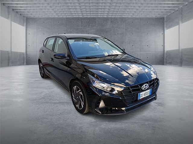 Hyundai i20 i20 1.2 MPI MT ConnectLine