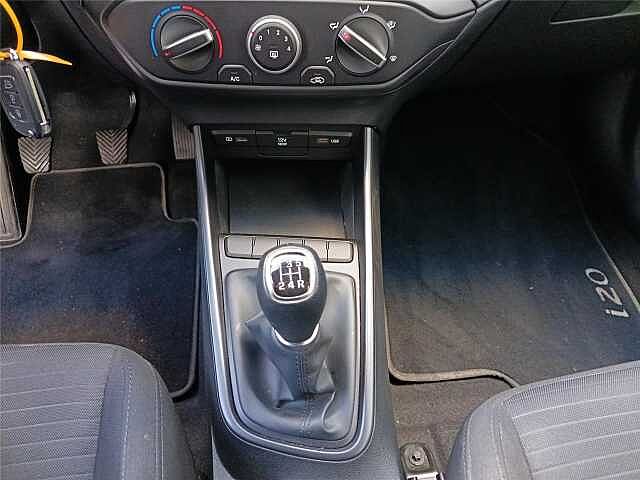 Hyundai i20 i20 1.2 MPI MT ConnectLine