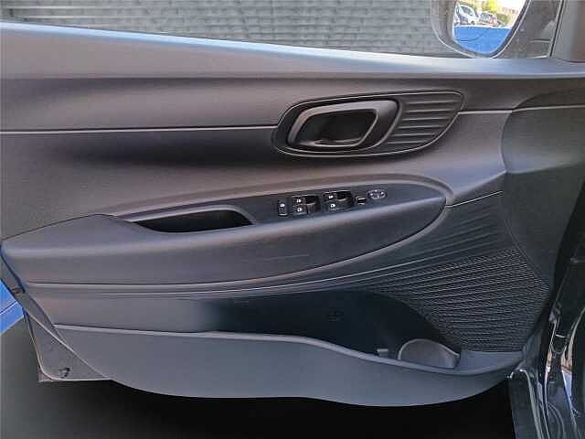 Hyundai i20 i20 1.2 MPI MT ConnectLine