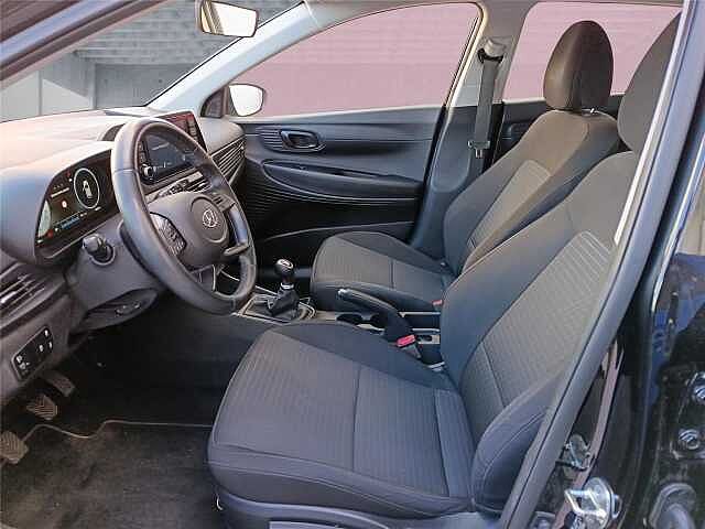 Hyundai i20 i20 1.2 MPI MT ConnectLine