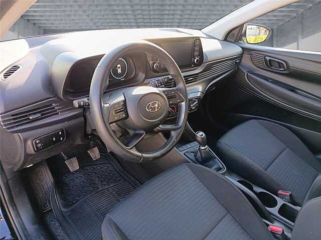 Hyundai i20 i20 1.2 MPI MT ConnectLine