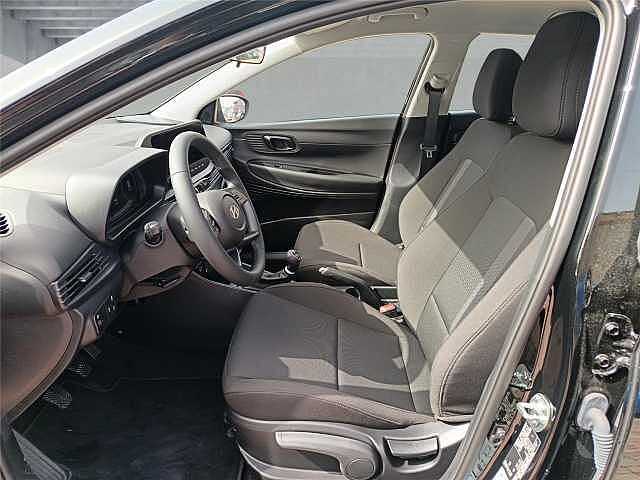 Hyundai i20 i20 1.2 MPI MT Connectline