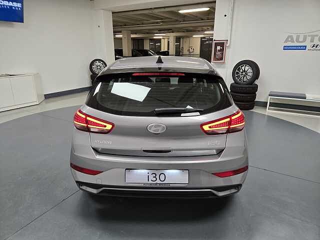 Hyundai i30 1.0 T-GDI 12V 5 porte Business