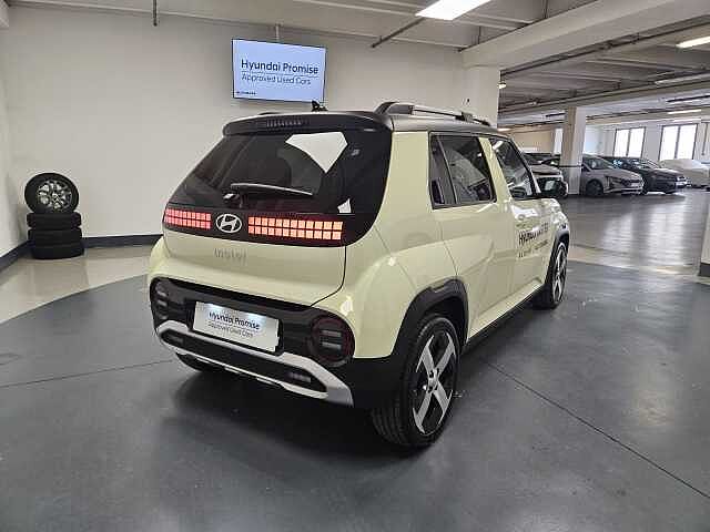 Hyundai INSTER 49 kWh XClass
