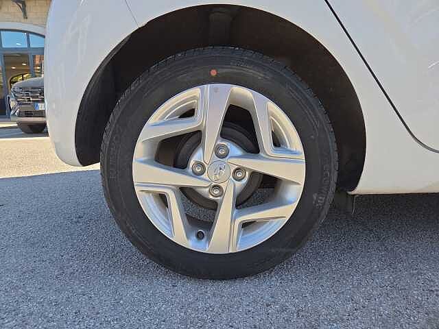 Hyundai i10 1.0 MPI Tech