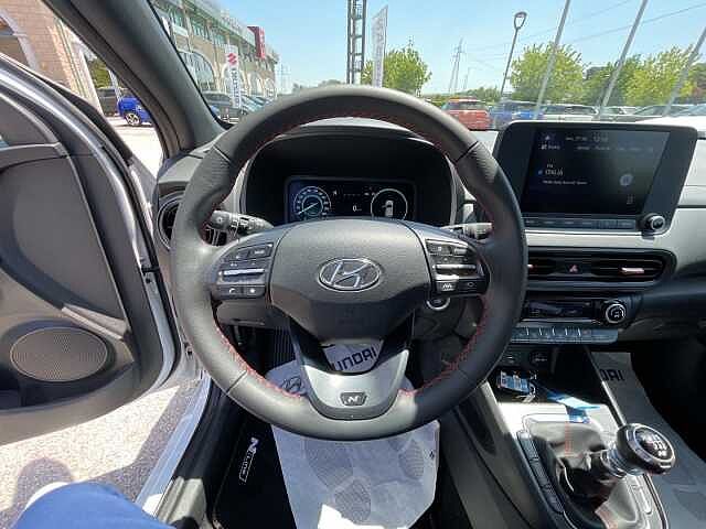 Hyundai KONA 1.0 T-GDI Hybrid 48V iMT NLine+