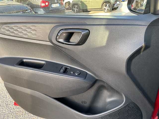 Hyundai i10 1.0 MPI Tech