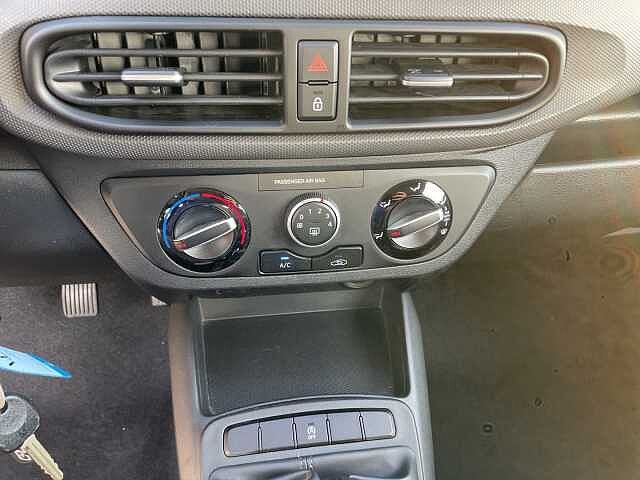Hyundai i10 1.0 MPI Tech