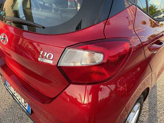 Hyundai i10 1.0 MPI Tech