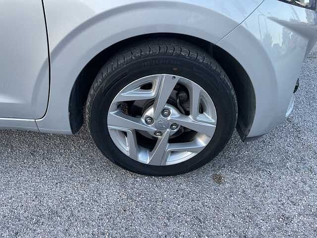 Hyundai i10 1.0 MPI Tech