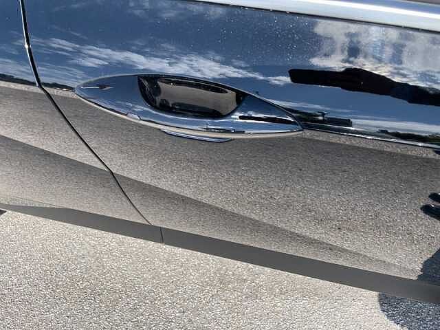 Hyundai KONA 1.0 T-GDI Hybrid 48V iMT XTech+