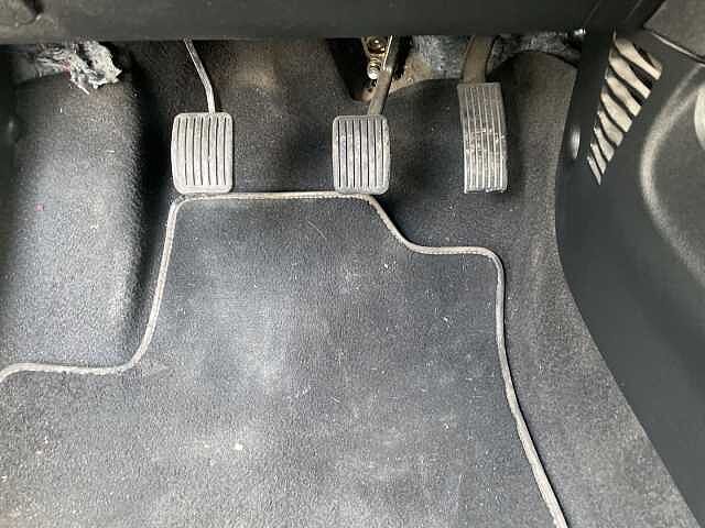 Hyundai i10 1.0 MPI Tech Connect Pack