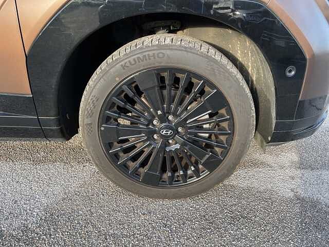 Hyundai SANTA FE 1.6 T-GDI PHEV 4WD AT 7 posti XCLASS