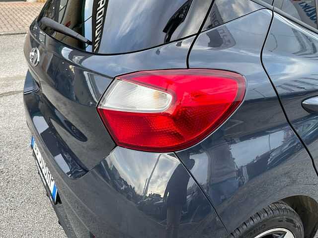 Hyundai i10 1.0 MPI Tech Connect Pack Grigio