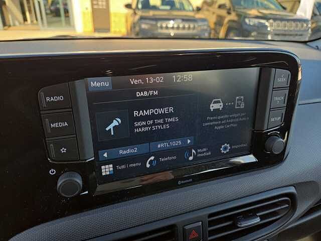 Hyundai i10 1.0 MPI Tech Connect Pack