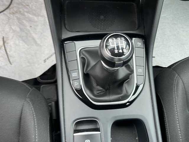 Hyundai TUCSON 1.6 T-GDI MHEV 2wd 150cv Xtech iMT-Smart Sense