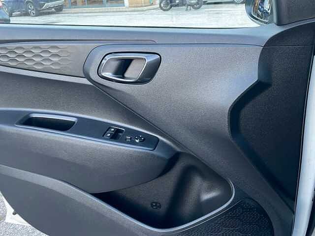 Hyundai i10 1.0 MPI Tech Connect Pack