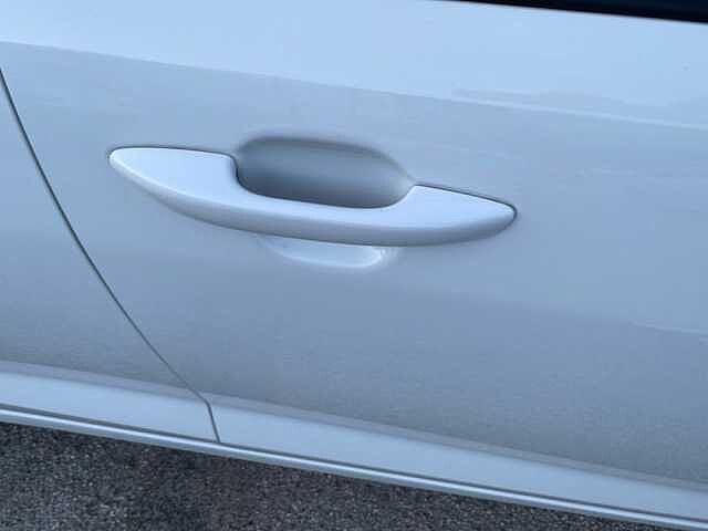 Hyundai i10 1.0 MPI Tech Connect Pack