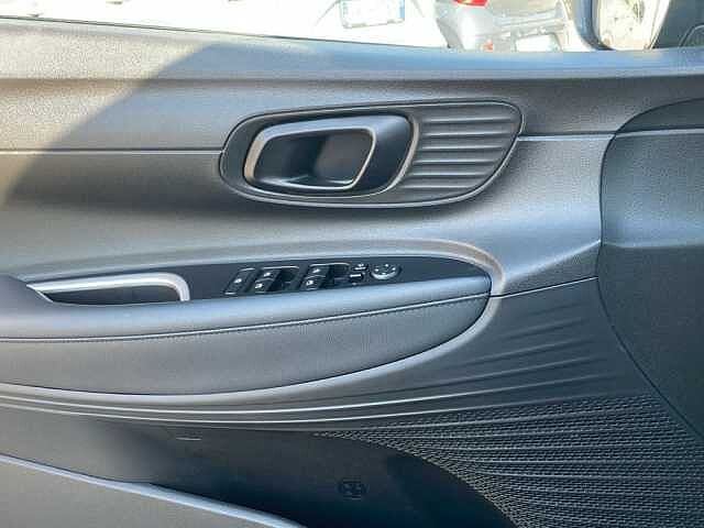 Hyundai BAYON 1.0 T-GDI 48V 100cv Xline