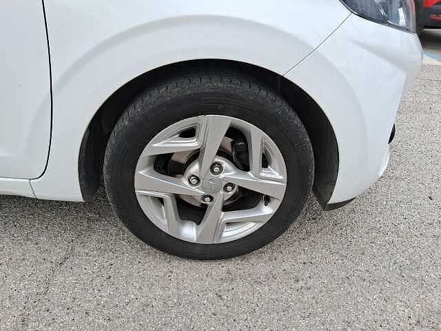 Hyundai i10 1.0 MPI Tech Connect Pack